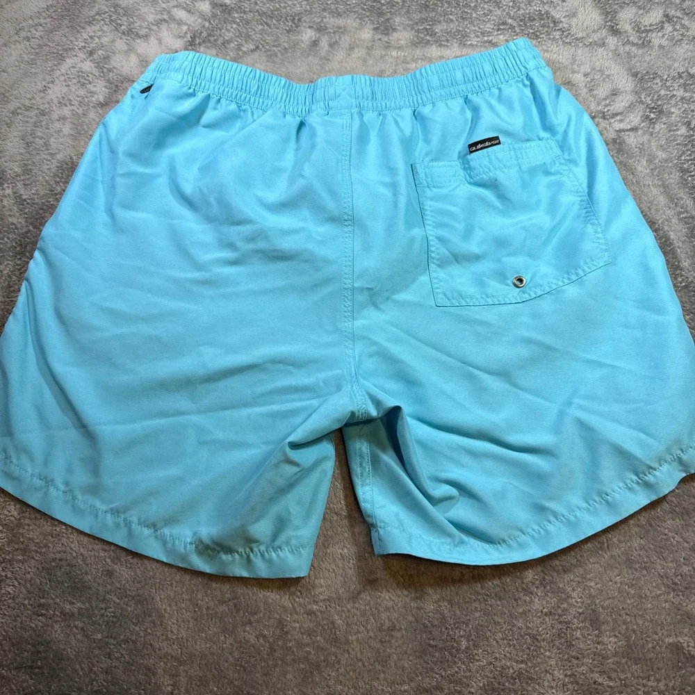 Quiksilver Mens Swim Trunks Light Blue‎ Elastic Waist Board Shorts XL 6in Inseam